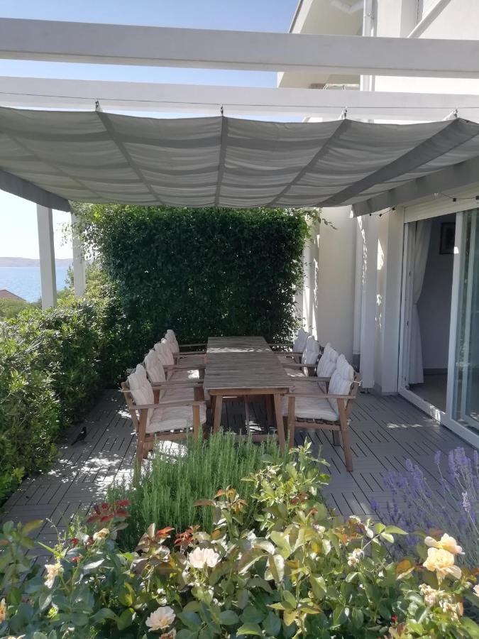 House Natali 70M From The Beach - Free Ev Top Up Rtina Zewnętrze zdjęcie