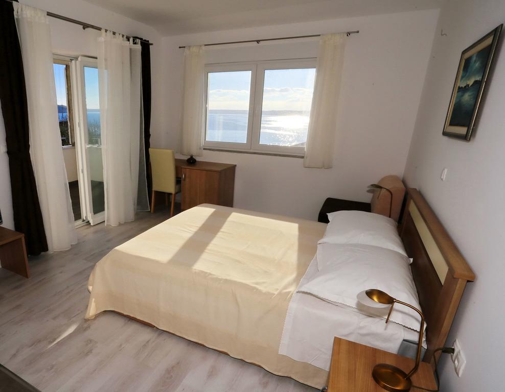 House Natali 70M From The Beach - Free Ev Top Up Rtina Zewnętrze zdjęcie