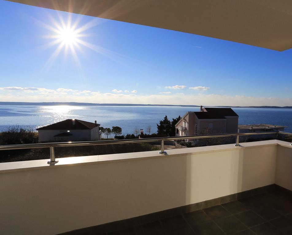 House Natali 70M From The Beach - Free Ev Top Up Rtina Zewnętrze zdjęcie