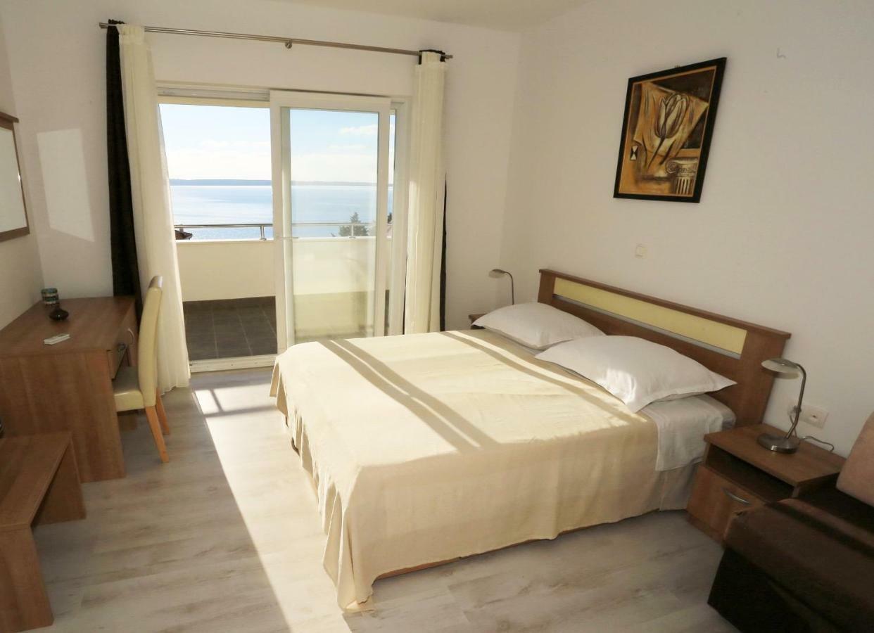House Natali 70M From The Beach - Free Ev Top Up Rtina Zewnętrze zdjęcie